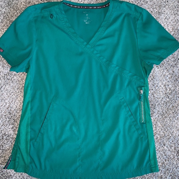 Tops - Koi lite scrub top